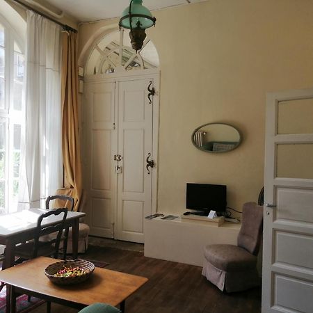 Hotel Particulier Maleteste Dijon Bagian luar foto