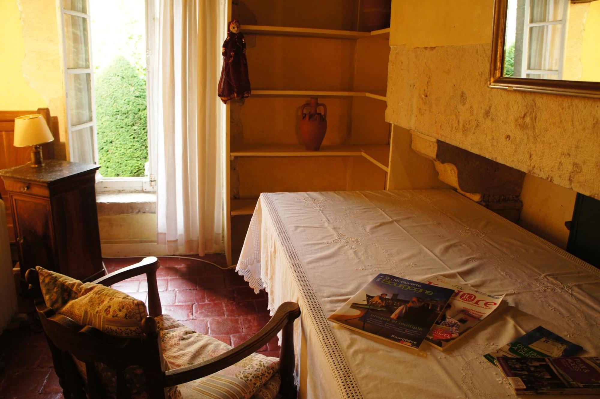 Hotel Particulier Maleteste Dijon Ruang foto